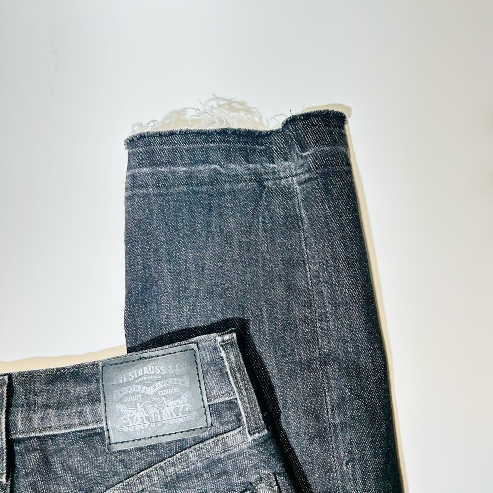 Levi's jeans Wedgie Buttonfly Straight leg jeans dark gray black women size 25 - Picture 10 of 11